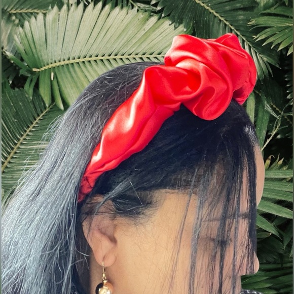 Red Satin Headband wrap scrunched For Women Pleated design - Picture 4 of 10
